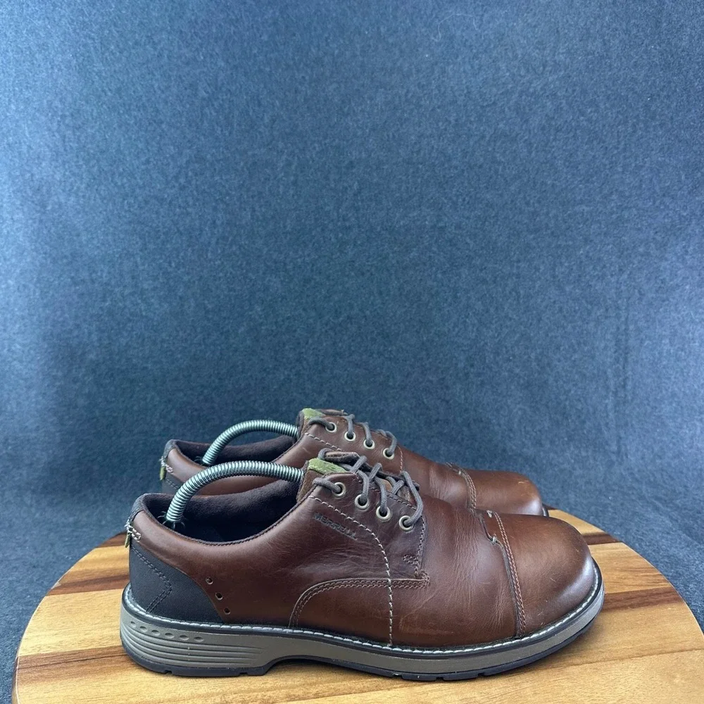 Merrell Men's Brown Leather Oxford Shoes Size 10.5 Model J69073 Grip Sole
